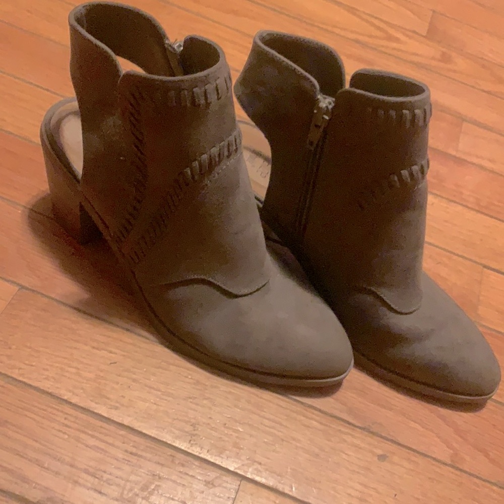 Sonoma Ankle Boots